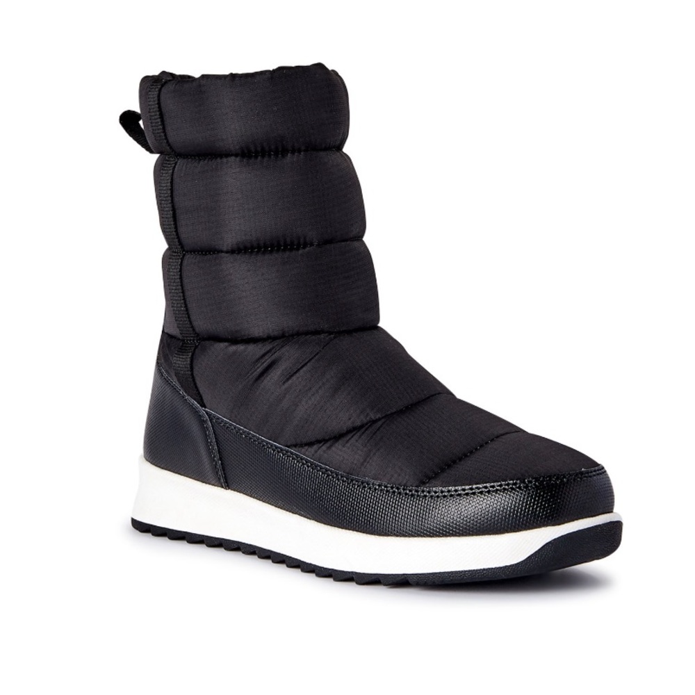 Time and Tru Women’s Winter Boots